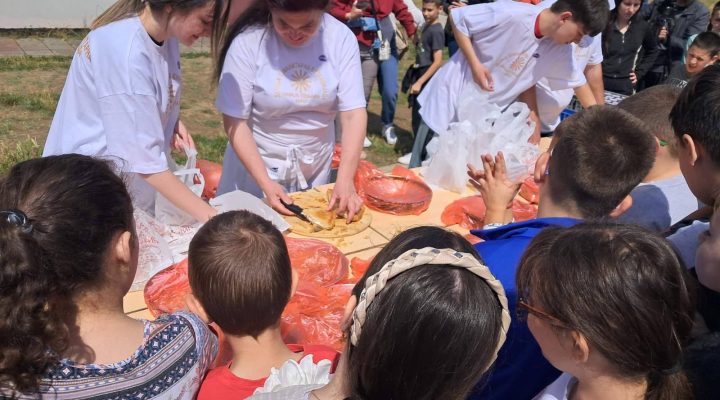 Дечја хуманитарна бурекџијада