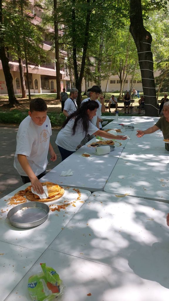 Дечја бурекџијада
